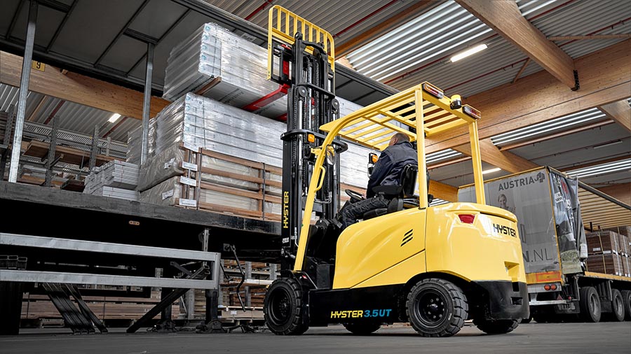 Carrelli elevatori Hyster UT: la soluzione per le applicazioni standard di movimentazione